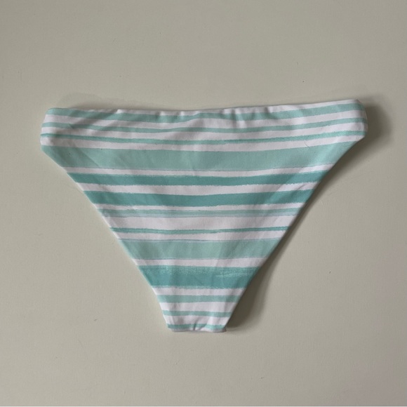 Eberjey Girls’ Painted Stripe Rashguard Swim Set - Picture 8 of 10